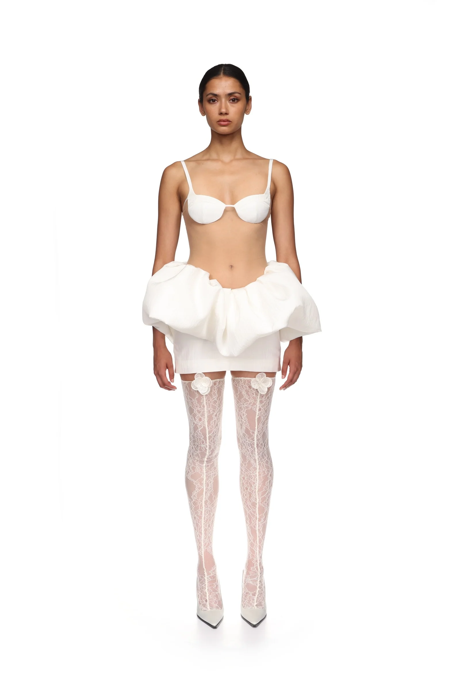 3D FLOWER LACE STOCKINGS IN WHITE - Image 2