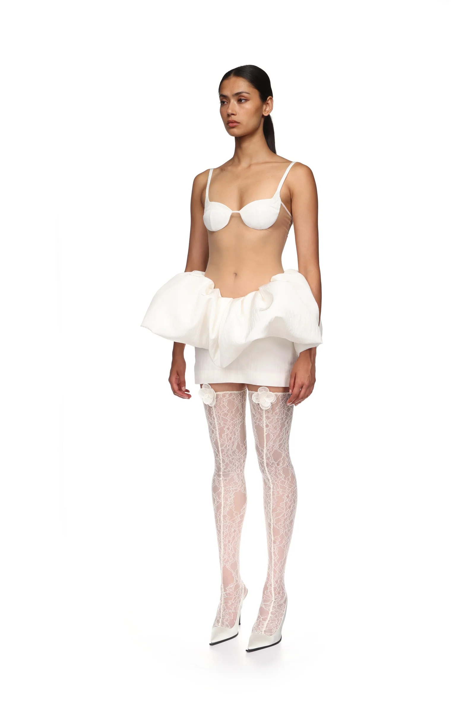3D FLOWER LACE STOCKINGS IN WHITE - Image 3