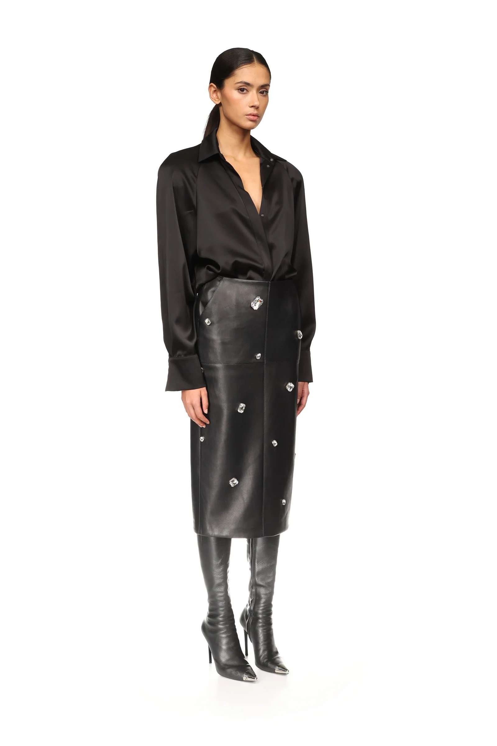 ALLOVER CRYSTAL EMBROIDERED LEATHER MIDI SKIRT - Image 4