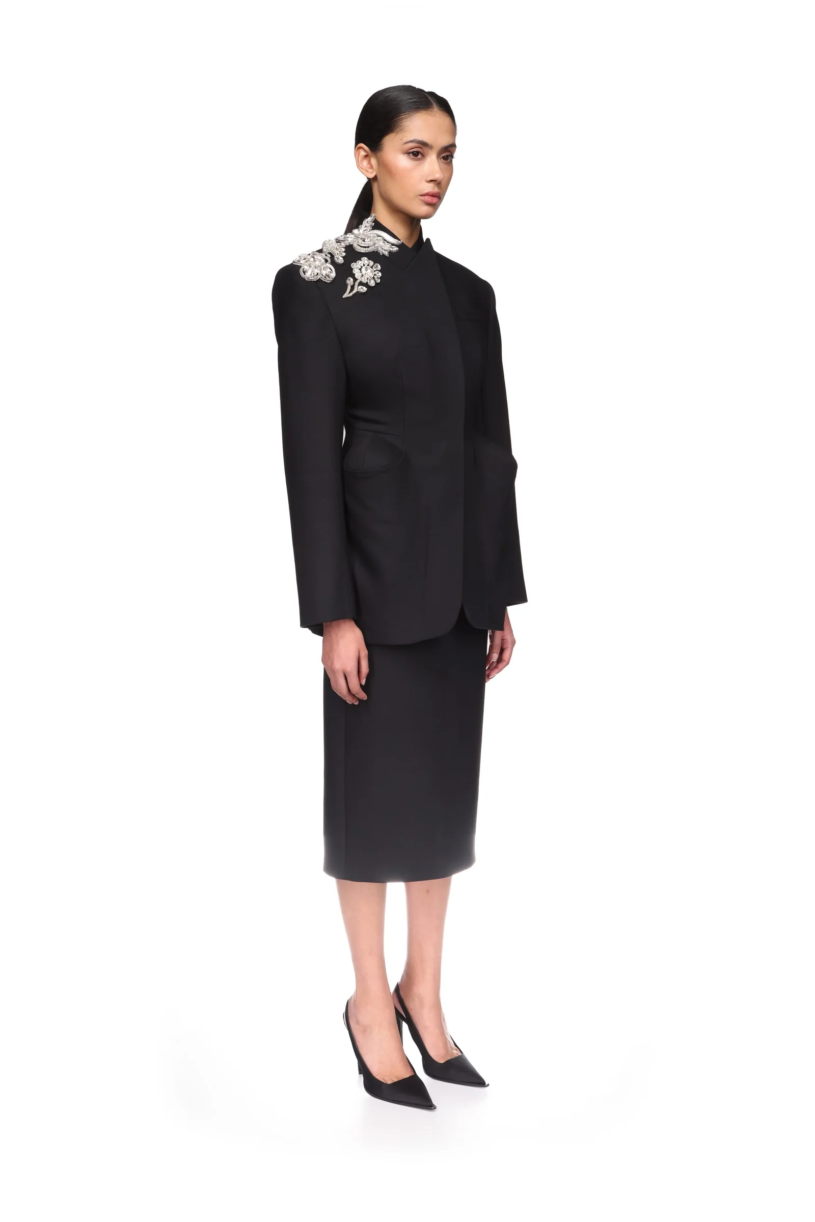 CRYSTAL BROOCH AND PADDED HIP DETAIL JACKET - Image 4
