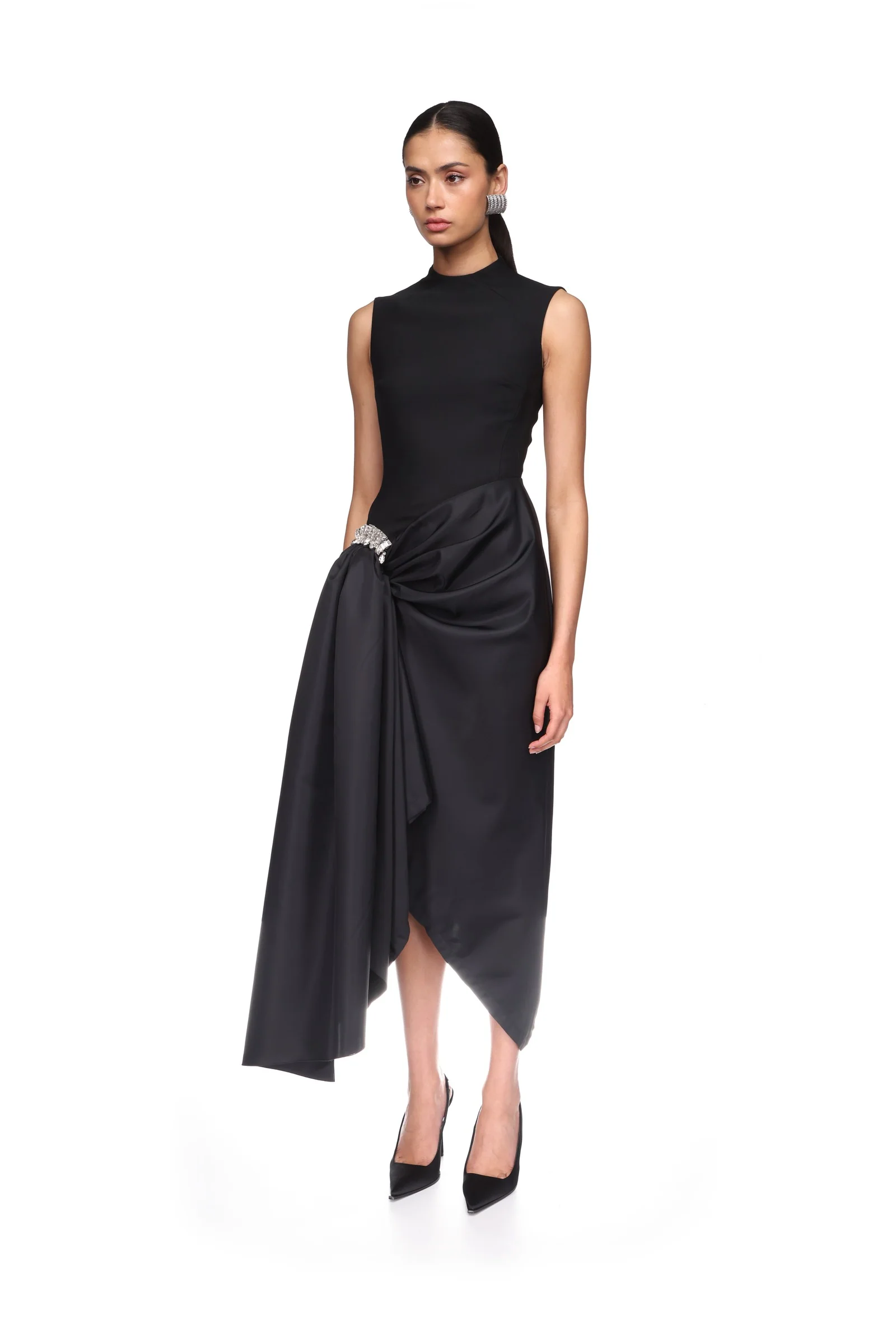 CRYSTAL BROOCH AND DRAPED HEM MIDI DRESS - Image 3