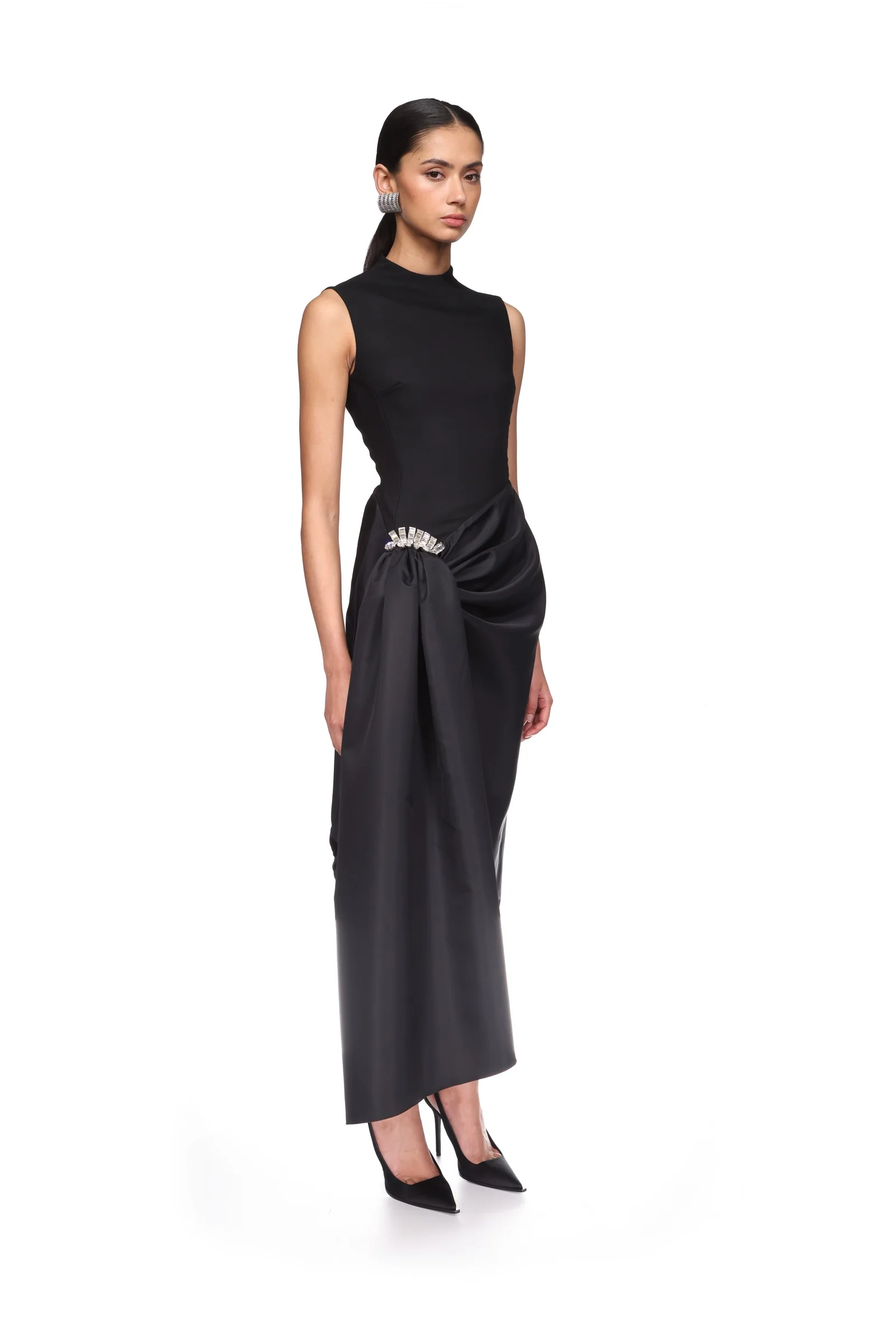 CRYSTAL BROOCH AND DRAPED HEM MIDI DRESS - Image 4