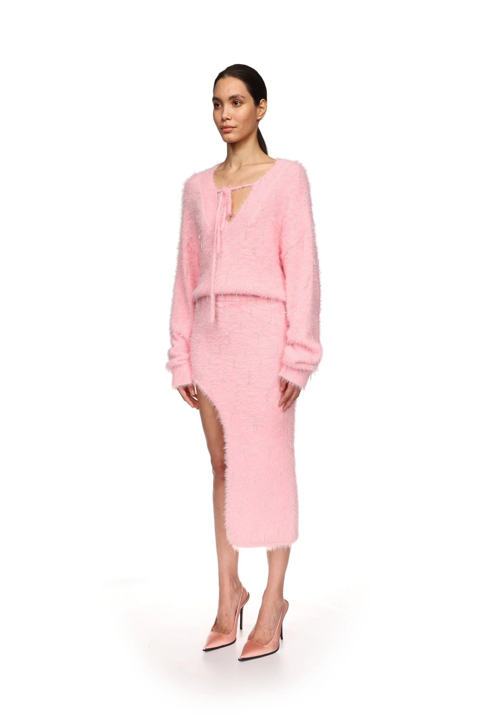 CRYSTAL EMBELLISHED KNIT JUMPER IN PINK - Image 3