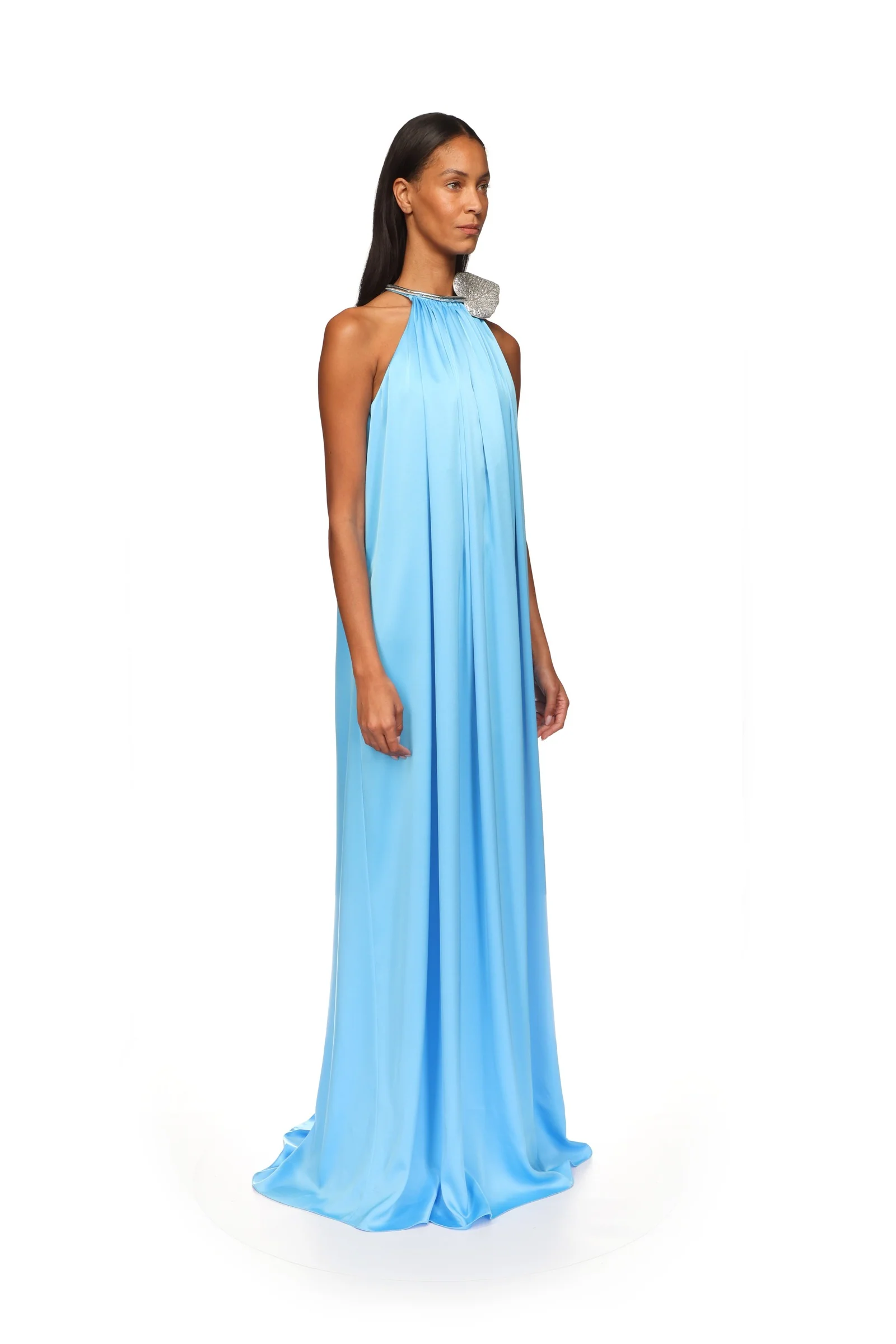 CRYSTAL LEAF AND GATHERED SATIN GOWN - Image 4