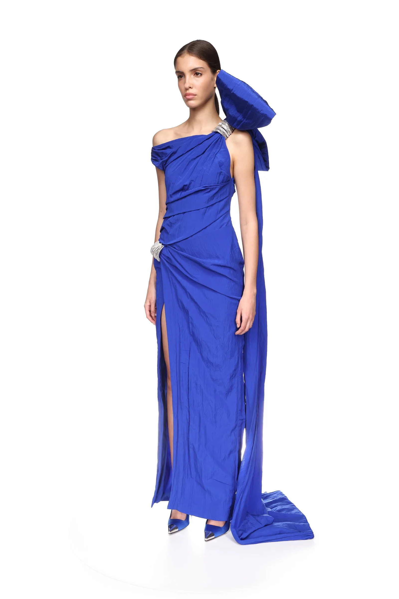 ASYMMETRIC OVERSIZED BOW DETAIL GOWN - Image 3